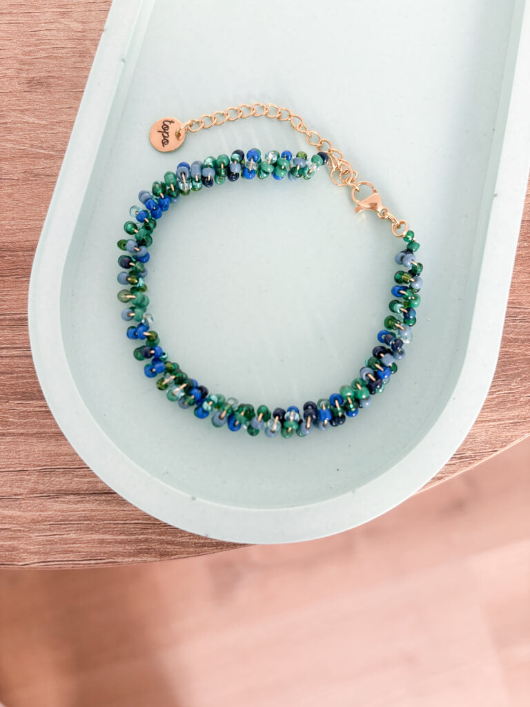 bracelet spirale fait main vert bleu perles