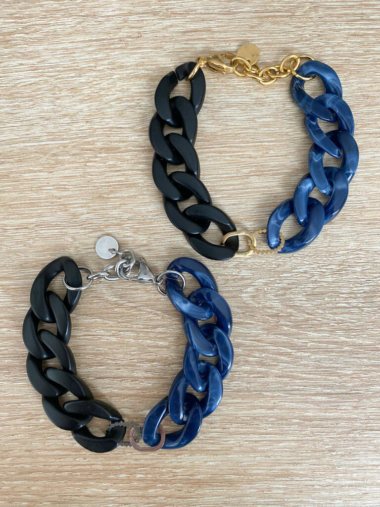 bracelet acrylique idée cadeau anniversaire fête des mères acrylique bleu noir acier inoxydable
