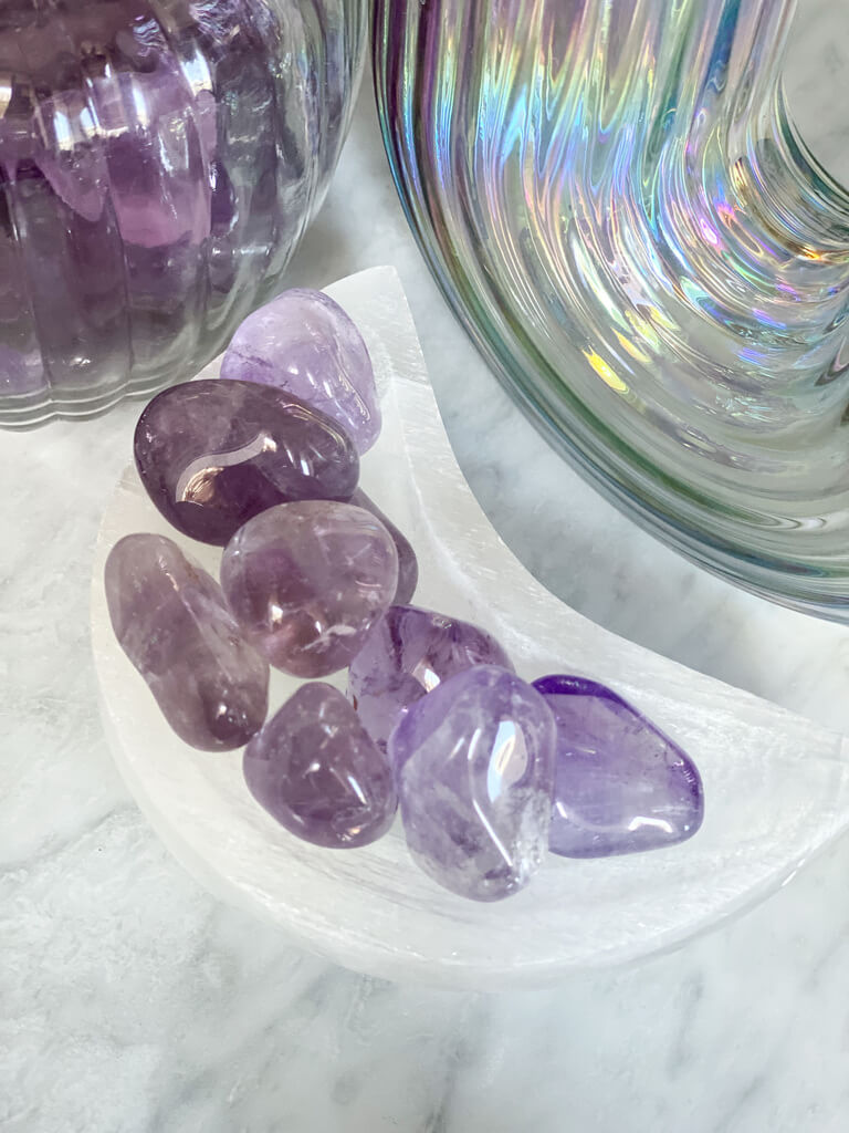 pierre naturelle roulee violete améthyste purification calme sereine